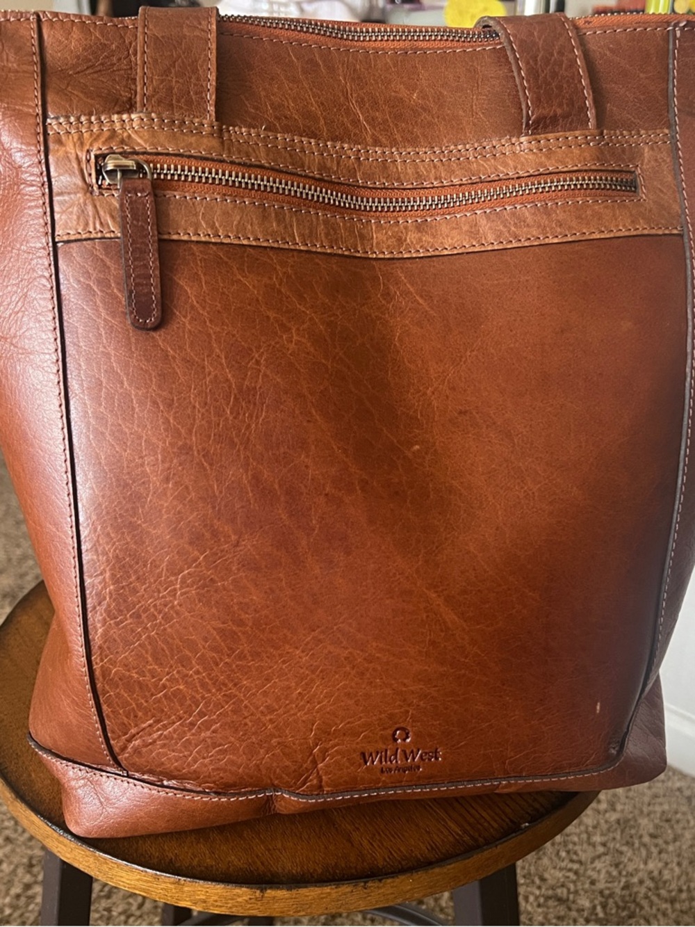 Wild West Leather Shoulder Bag in Chestnut Brown